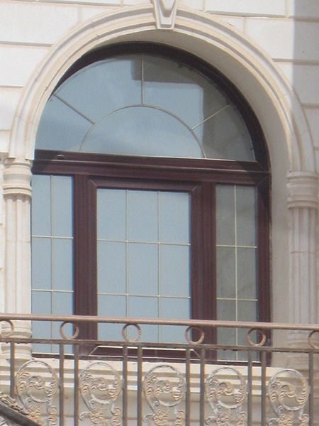 نوع پروفیل در پنجره دوجداره خم یا هلال
