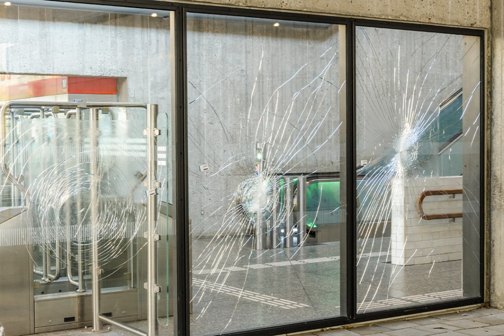 ویژگی پروفیل در خرید پنجره دوجداره ضد سرقت